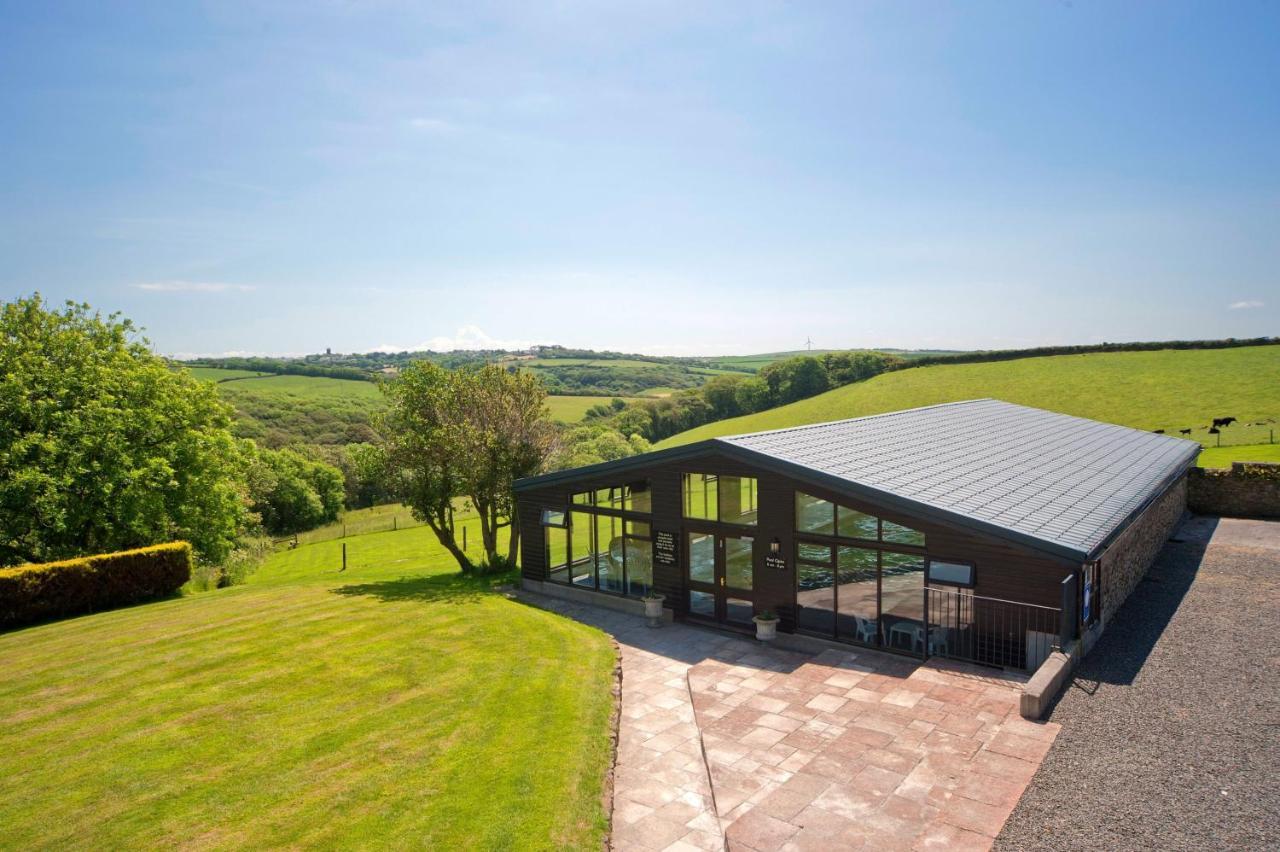 Vila Stables Bude Exteriér fotografie